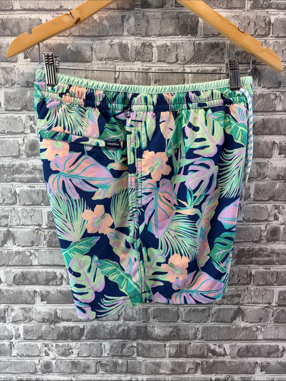 chubbies Navy Tropical Floral men’s Swim Shorts with Pastel Accents